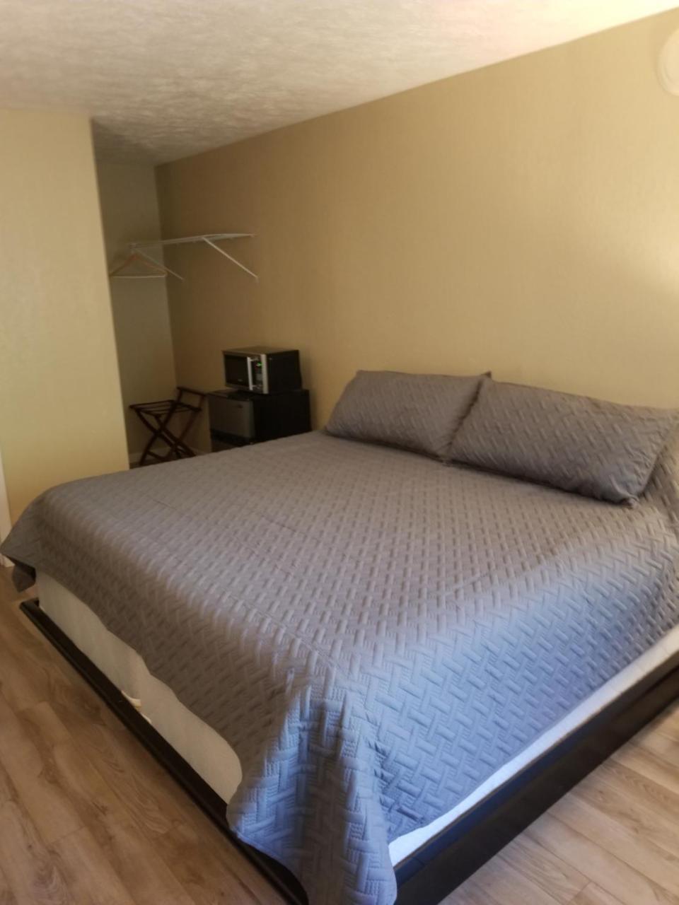 North Winds Lodge Prudenville Екстериор снимка